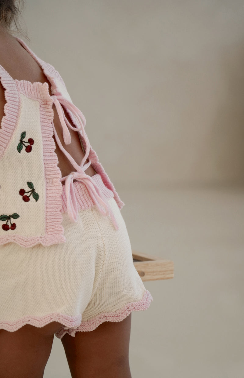 CHERRY KNIT SHORTS